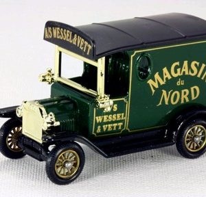 Lledo Days Gone DG634 Model T" Van Magasin Du Nord"