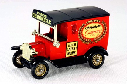 Lledo Days Gone DG641 Model T" Van Evening Chronicle"