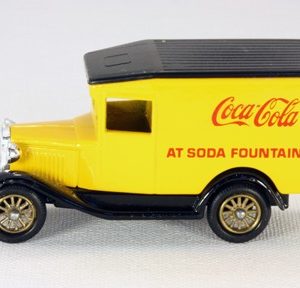 Lledo Days Gone DG139 1931 Model A" Van Coca Cola "