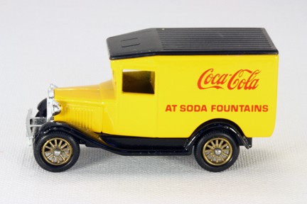 Lledo Days Gone DG139 1931 Model A" Van Coca Cola "
