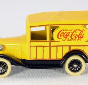 Lledo Days Gone DG621 Model A" Woody Wagon Coca Cola"