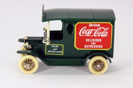 Lledo Days Gone LC13 Model T" Van Coca Cola Sales & Advertising "