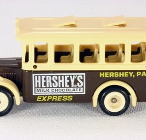 Lledo Days Gone LH100 1935 Model A" Ford Hershey's Bus"