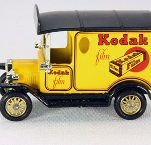 Lledo Days Gone DG624 1912 Model T" Ford Van Kodak"