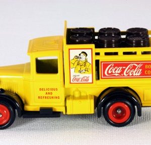 Lledo Days Gone LC20 Coca Cola Bottling Company Delivery Stake Truck
