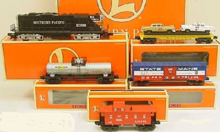 LIONEL 11913 SOUTHERN PACIFIC 2236RS FREIGHT TRAIN SET