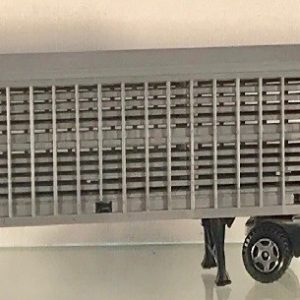 ERTL 1424 IH LIVESTOCK TRUCK VAN