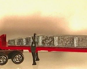 ERTL 1450 FORD CL-9000 TRACTOR TRAILER TRUCK WITH FLATBED