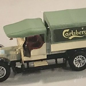 MATCHBOX Y-13 MODELS OF YESTERYEAR CARLSBERG 1918 CROSSLEY TRUCK