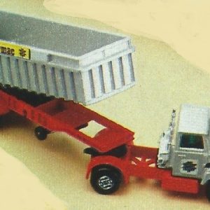 MATCHBOX K-18 ARTICULATED TIPPER TARMAC TRUCK