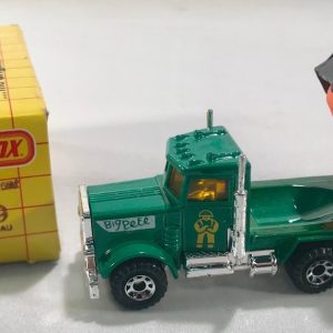 MATCHBOX 19 PETERBILT CEMENT TRUCK