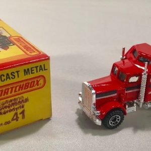 MATCHBOX 41 KENWORTH CONVENTIONAL AERODYNE TRUCK