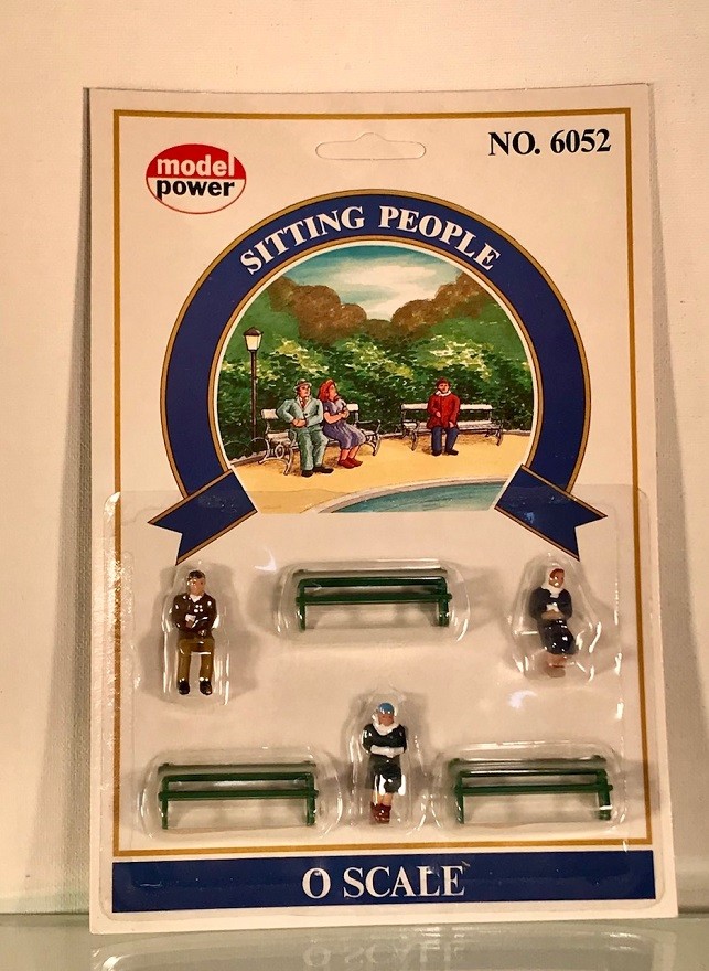 MODEL POWER 6052 SITTING FIGURES WITH PARK BENCHES O GAUGE