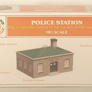 BACHMANN 2645 POLICE STATION BUILDING KIT HO GAUGE