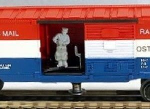 LIONEL 16687 US MAIL OPERATING BOXCAR