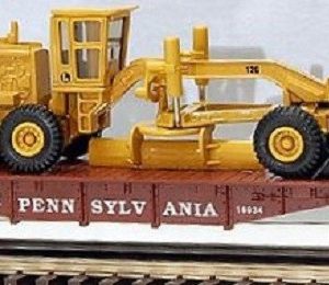 LIONEL 16934 PENNSYLVANIA RAILROAD FLATCAR WITH ERTL ROAD GRADER
