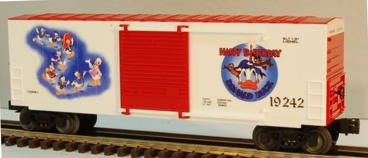 LIONEL 19242 DONALD DUCK 50TH ANNIVERSARY HI CUBE BOXCAR