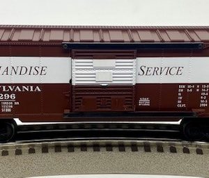 LIONEL 29296 PENNSYLVANIA RAILROAD MERCHANDISE BOXCAR WITH DIE CAST FRAME