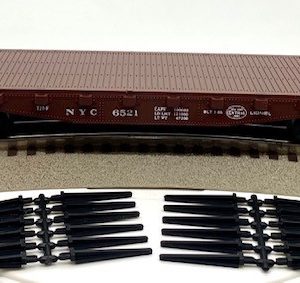 LIONEL 6-6521 NEW YORK CENTRAL FLATCAR WITH STAKES - STD O