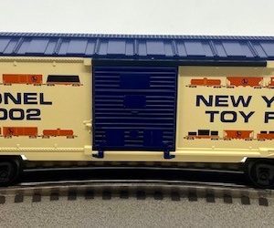 LIONEL 29904 2002 NEW YORK TOY FAIR BOXCAR