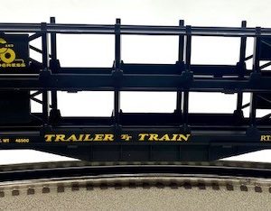 LIONEL 6-9123 CHESEAPEAKE AND OHIO AUTO CARRIER - 3 TIER