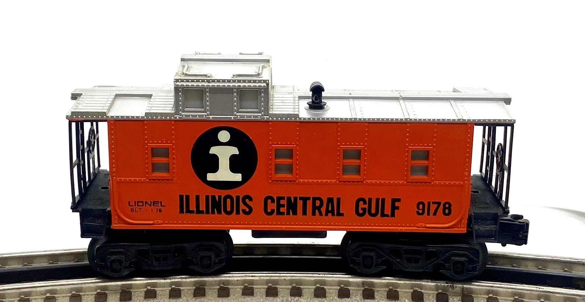 LIONEL 6-9178 ILLINOIS CENTRAL GULF SP-TYPE CABOOSE