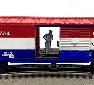 LIONEL 6-9301 U.S. MAIL OPERATING BOXCAR