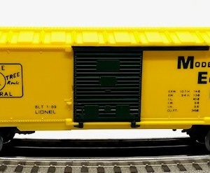 LIONEL 6-9421 MAINE CENTRAL BOXCAR