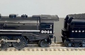 LIONEL 18661 NORFOLK AND WESTERN 4-6-2 PACIFIC STEAM LOCOMOTIVE AND TENDER