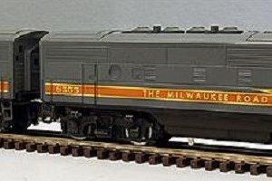 LIONEL 8555 AND 8557 MILWAUKEE ROAD F-3 AA DIESEL ENGINES