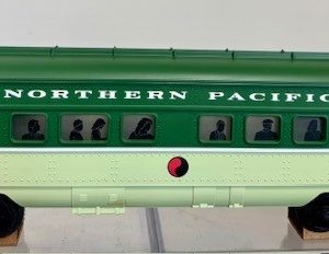 LIONEL 16034 16035 16038 16039 NORTHERN PACIFIC PASSENGER CAR SET