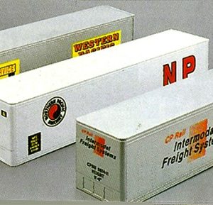 LIONEL 12907 NORTHERN PACIFIC RAILWAY, CP RAIL AND WESTERN PACIFIC INTERMODAL CONTAINER SET