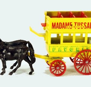 Lledo Days Gone DG046 Horse Drawn Double Deck Coach Madame Tussauds