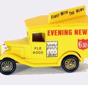 Lledo Days Gone DG131 Model A" Van Evening News"